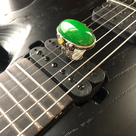 925 Sterling silver inlay Middle Eastern Amber Ring ｜Color :Green ｜ Open… - Picture 2 of 11